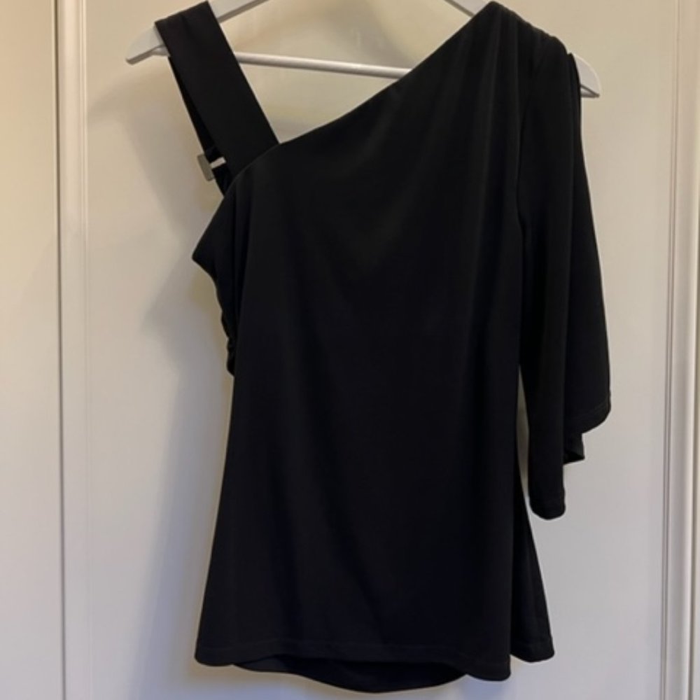 One Shoulder Black Top || Cache